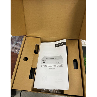 FG-81F 8 x GE RJ45 ポート 2 x RJ45/SFP 共有メディア WAN ポート 128GB SSD コンパクトデザイン