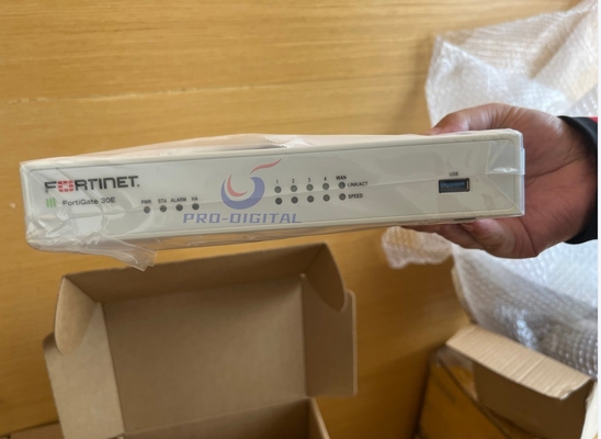 フォートネット FG-30E ワイヤードファイアウォール 900,000 回の同時セッション