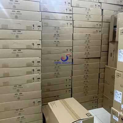 Le novo SR630 サーバーシステム 32GB メモリ インテル Xeon-Gold 6240 1U レイク サーバー